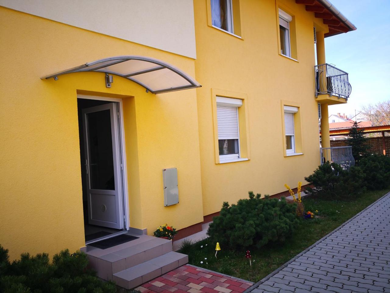 Salve Apartment Hévíz Exterior foto
